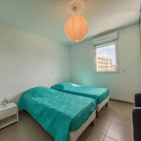 T2 Eden, Piscine , Ideale Pour Famille De 4 Personnes Apartamento Le Lavandou
