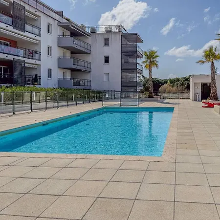 T2 Eden, Piscine , Ideale Pour Famille De 4 Personnes *